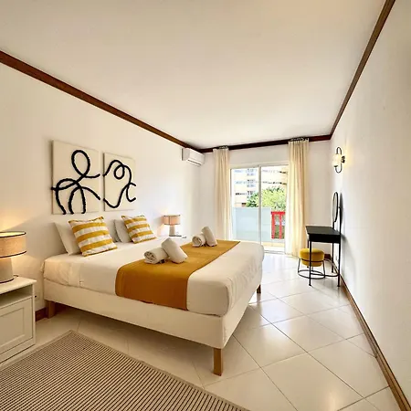 Marina With Pool By Homing Vilamoura