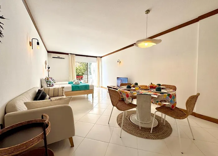 Apartamento Marina With Pool By Homing